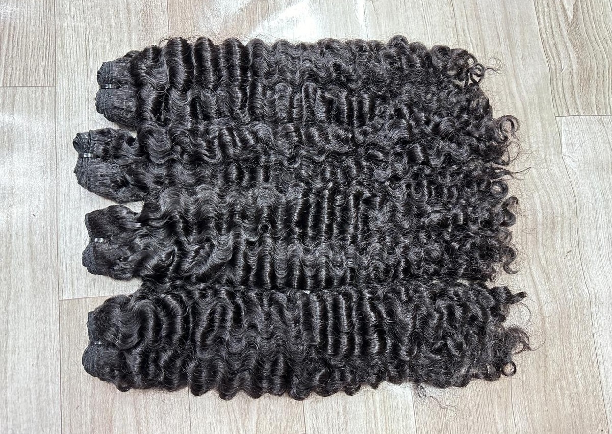 Burmese Goddess Curl 18"