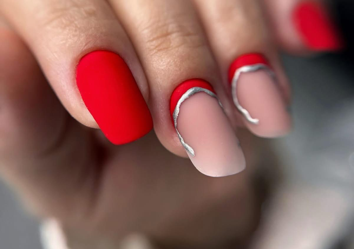 INTRETINERE GEL+CULOARE. 