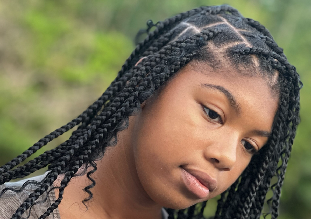 Medium Knotless Braids