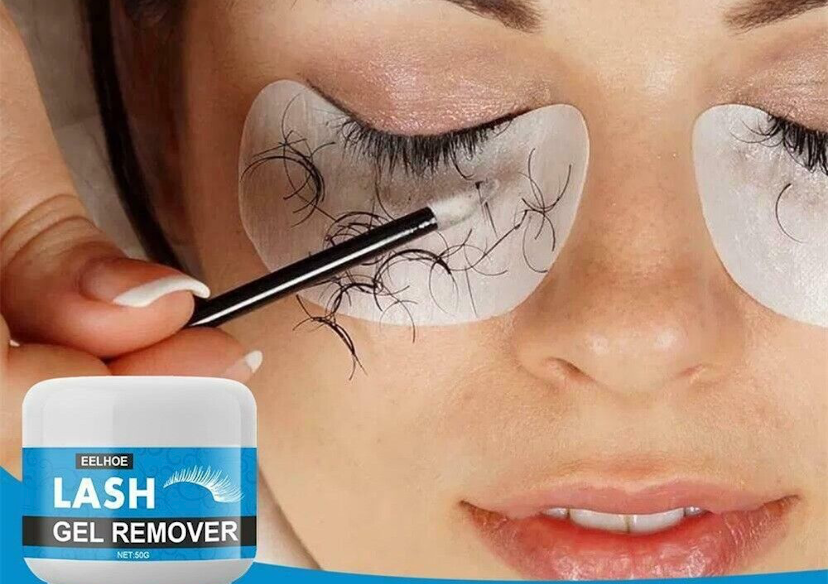 False eyelash removal 