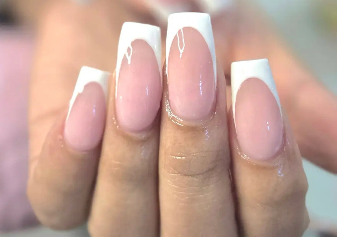 +French Tip 