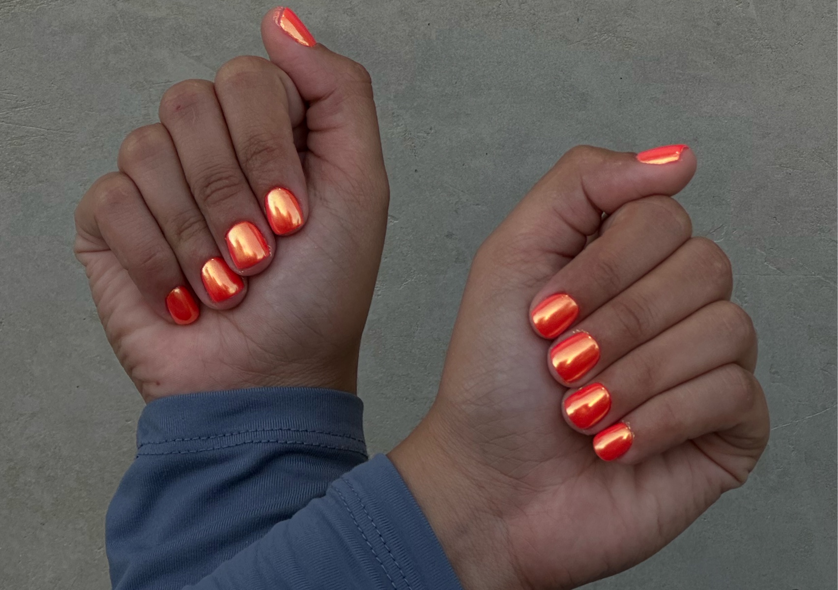 Manicura con esmaltado gel