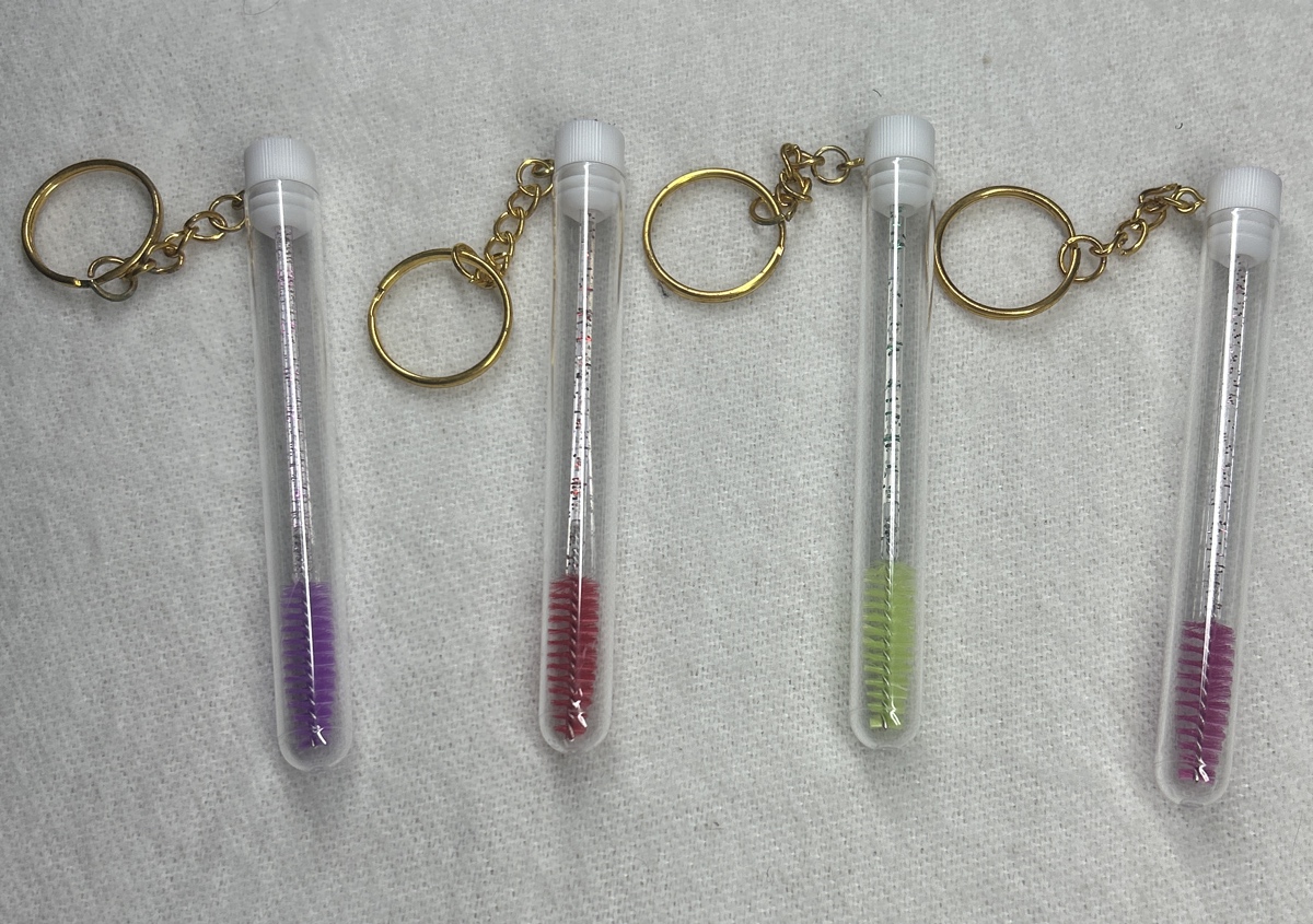 Lash Brush With Keyring
