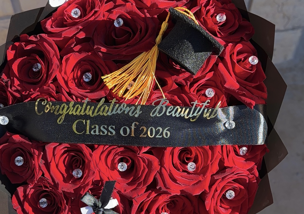 24 count grad bouquet