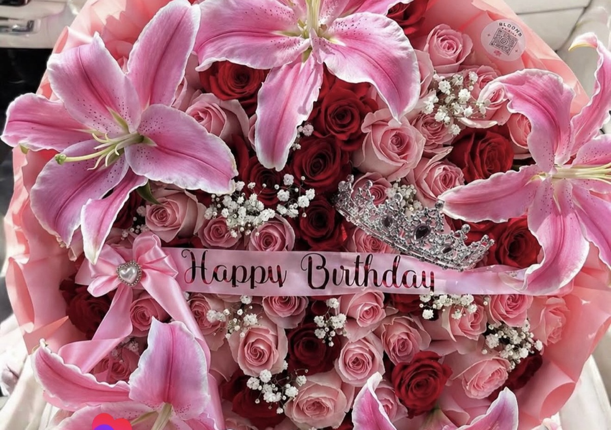 50 count lilly bouquet