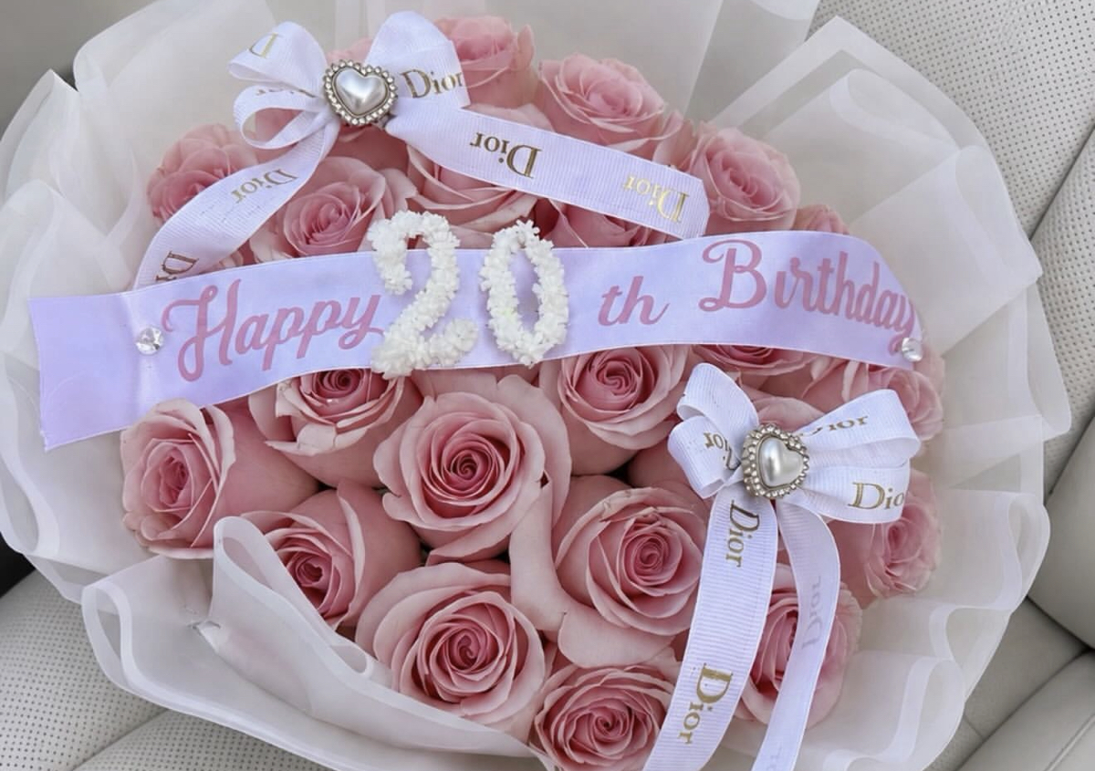 100 roses 