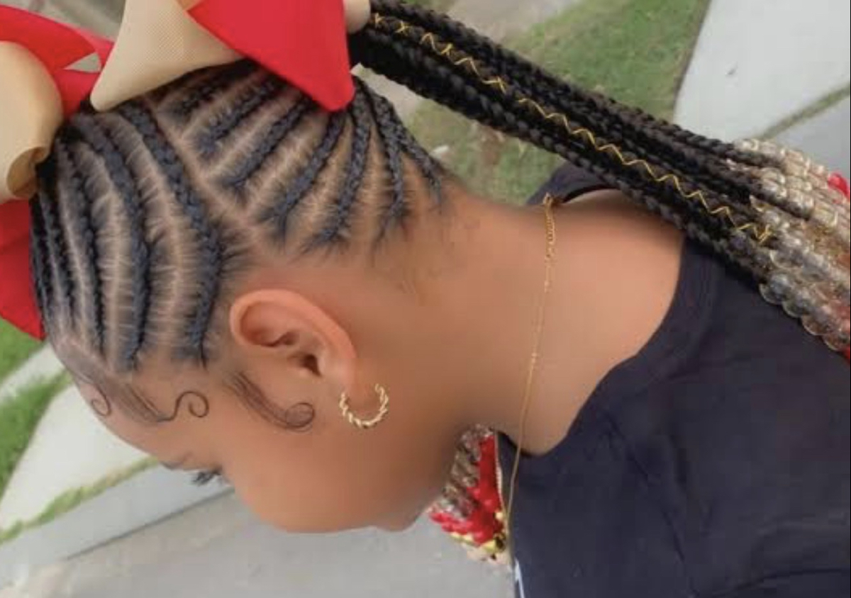 2 Ponytails Front/back