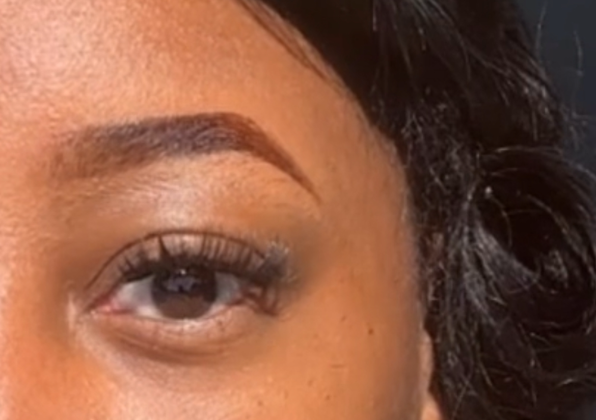 Eyebrow tint