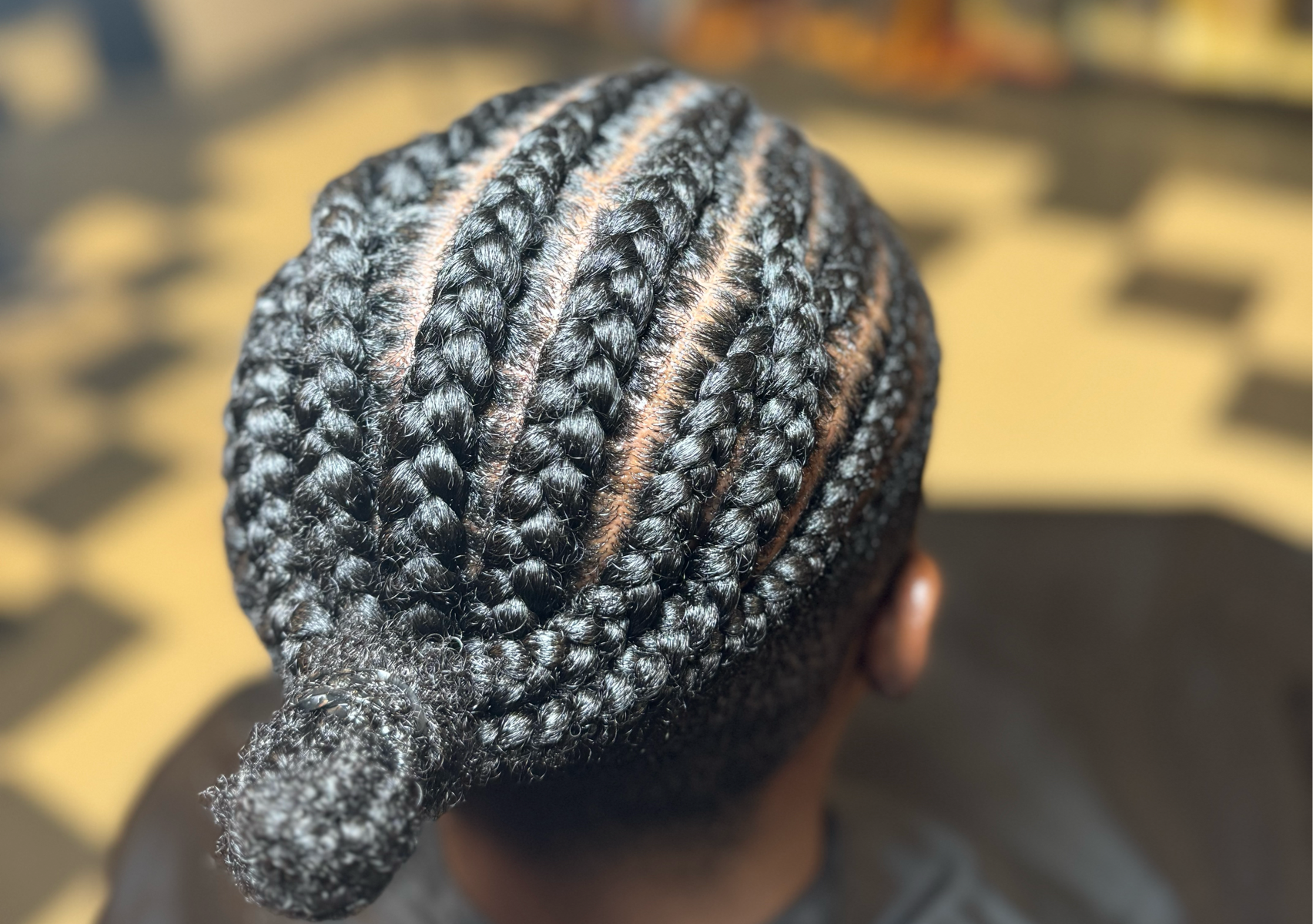 Men Braids (middle ONLY) shaved sides- SHAMPOO NOT INCLUDED