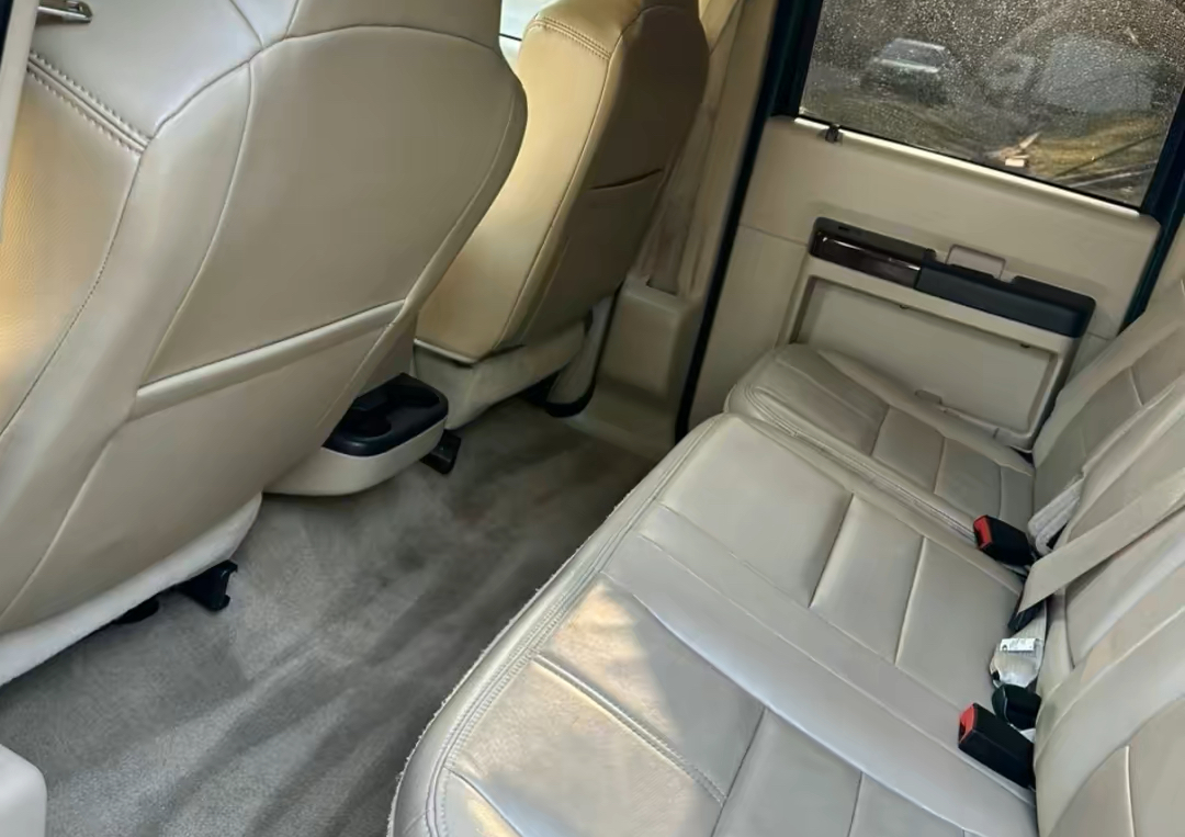 Interior 2 Row