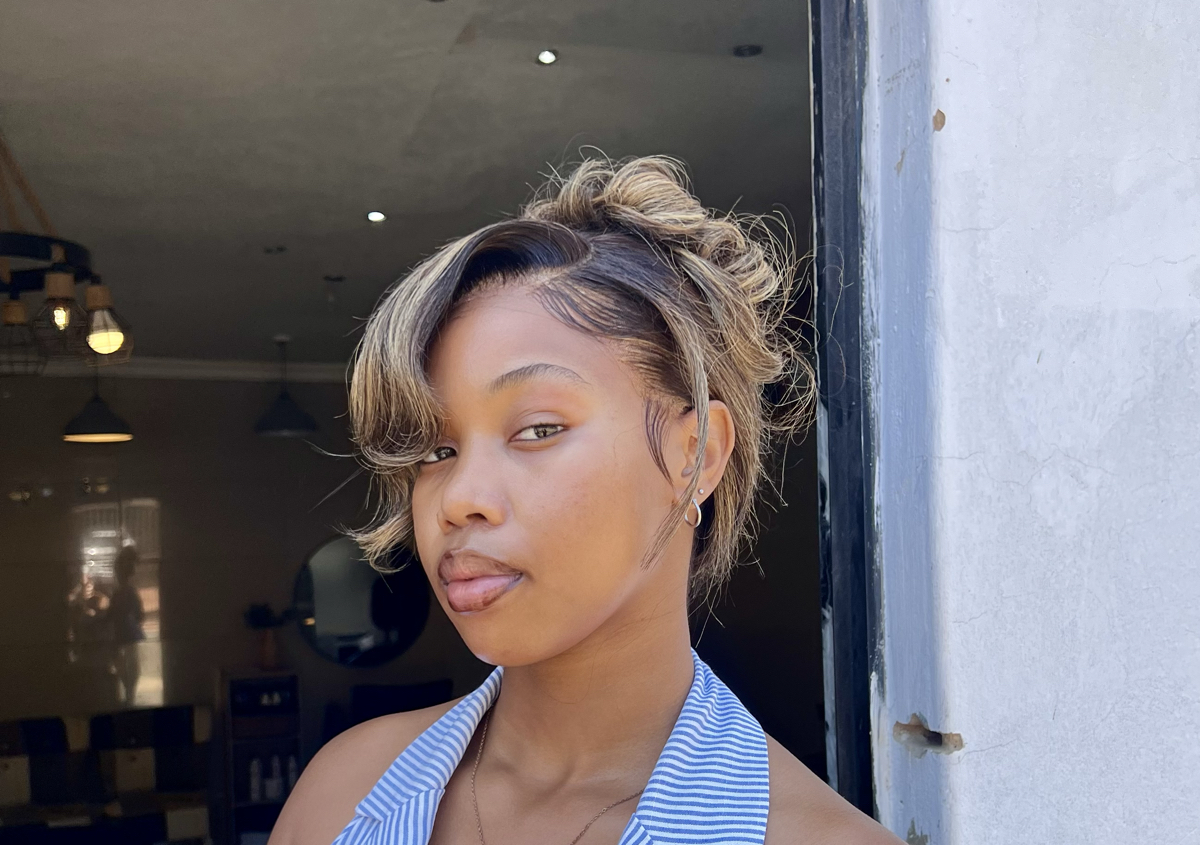 Wig styling only