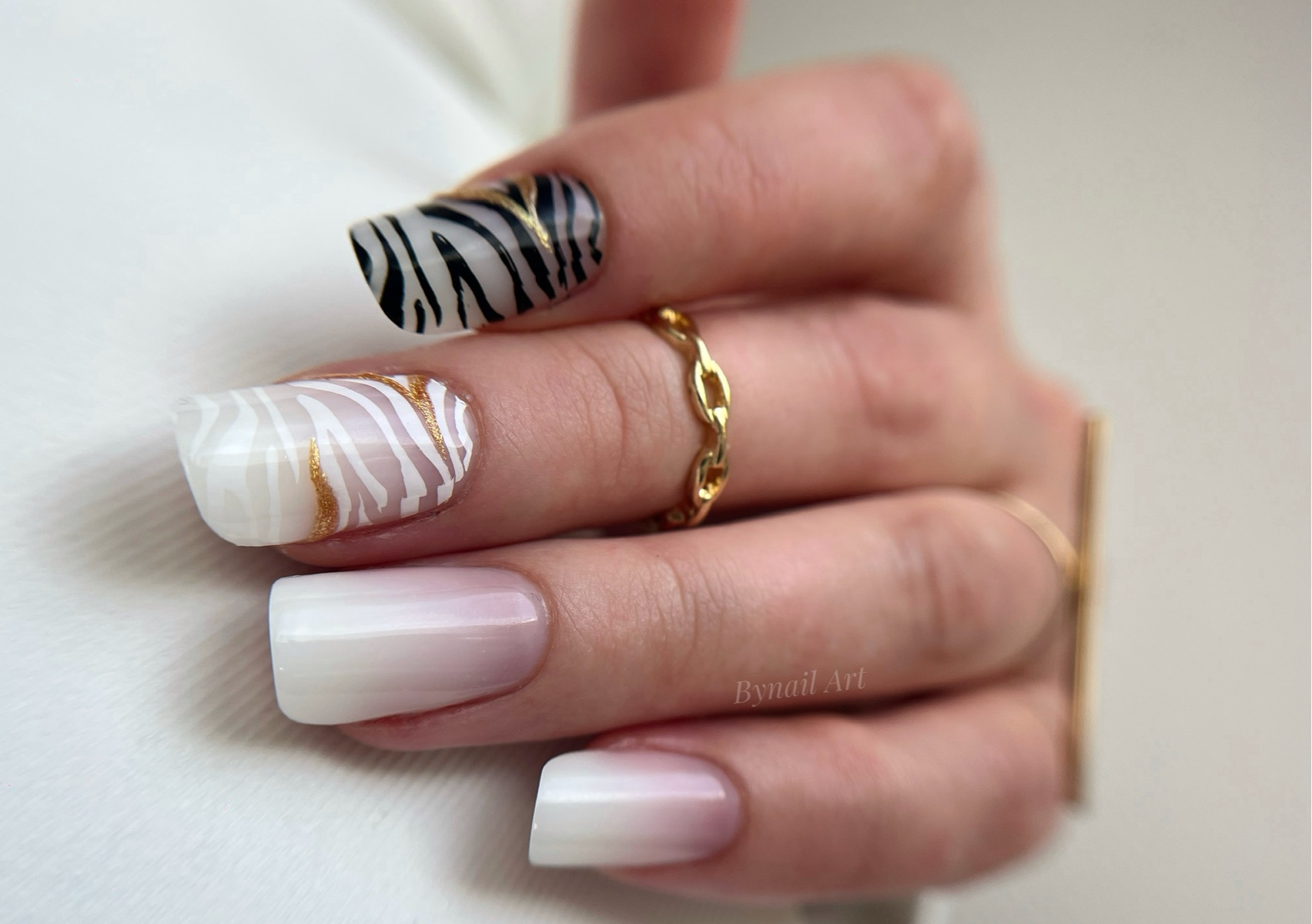 Slim nails