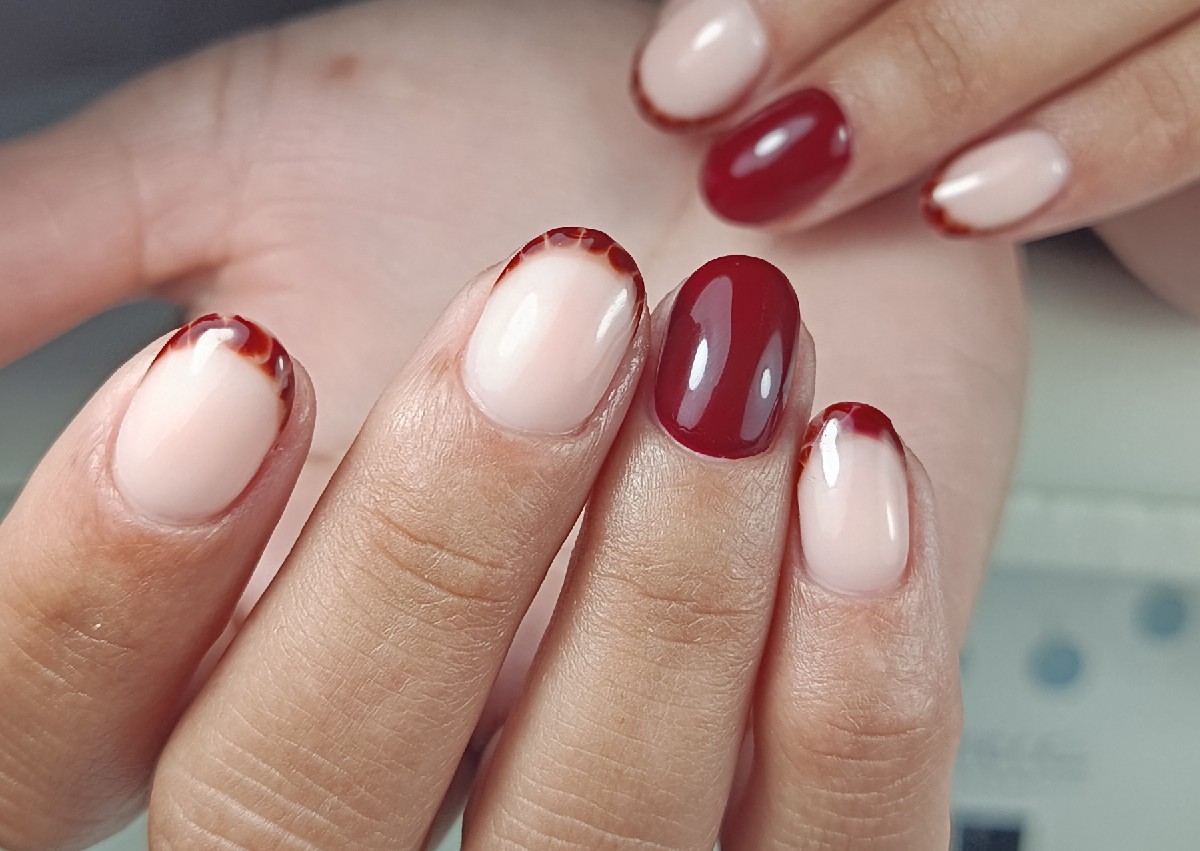 Manicura Semi - Nivelación (uñas cortas a medio) (2/5)