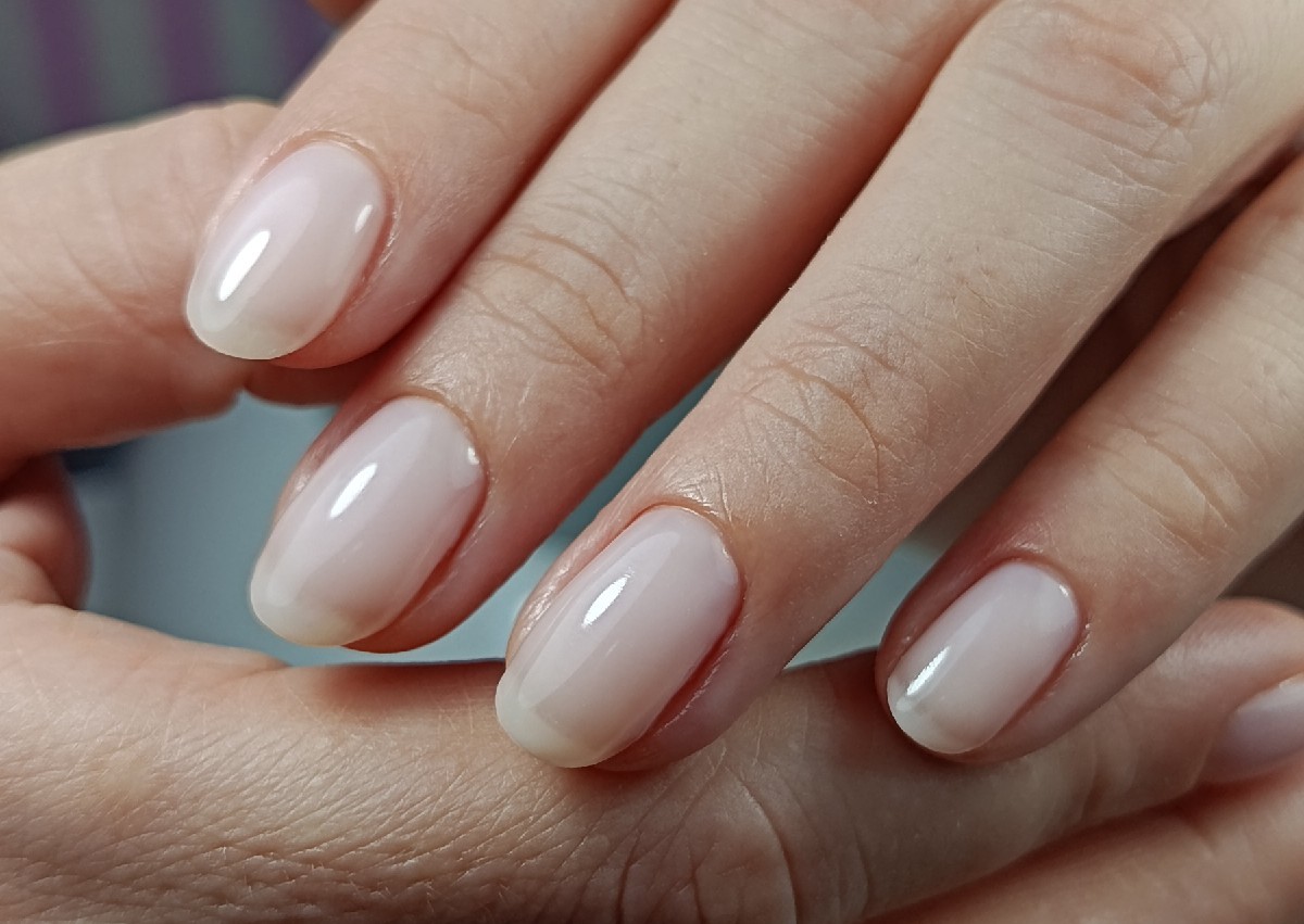 Manicura Semi - Completa (2/5)