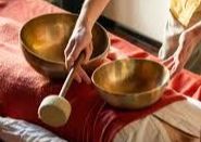 Massaggio sonoro con campane tibetane