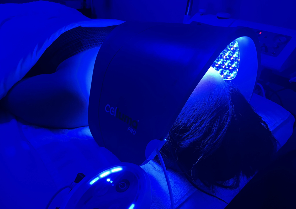 Celluma Acne Facial 💙