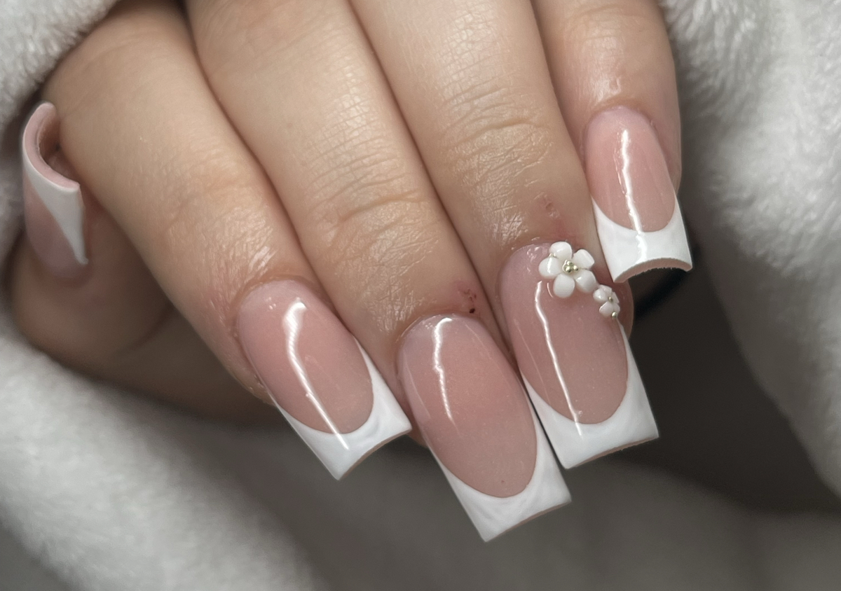 Full set of acrylics 
