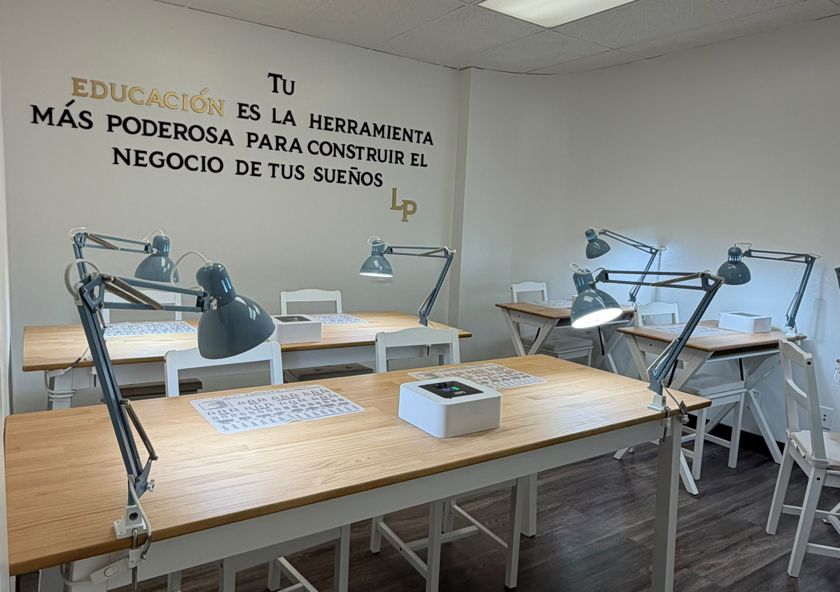 Alquiles de Estudio para Cursos y Conferencias