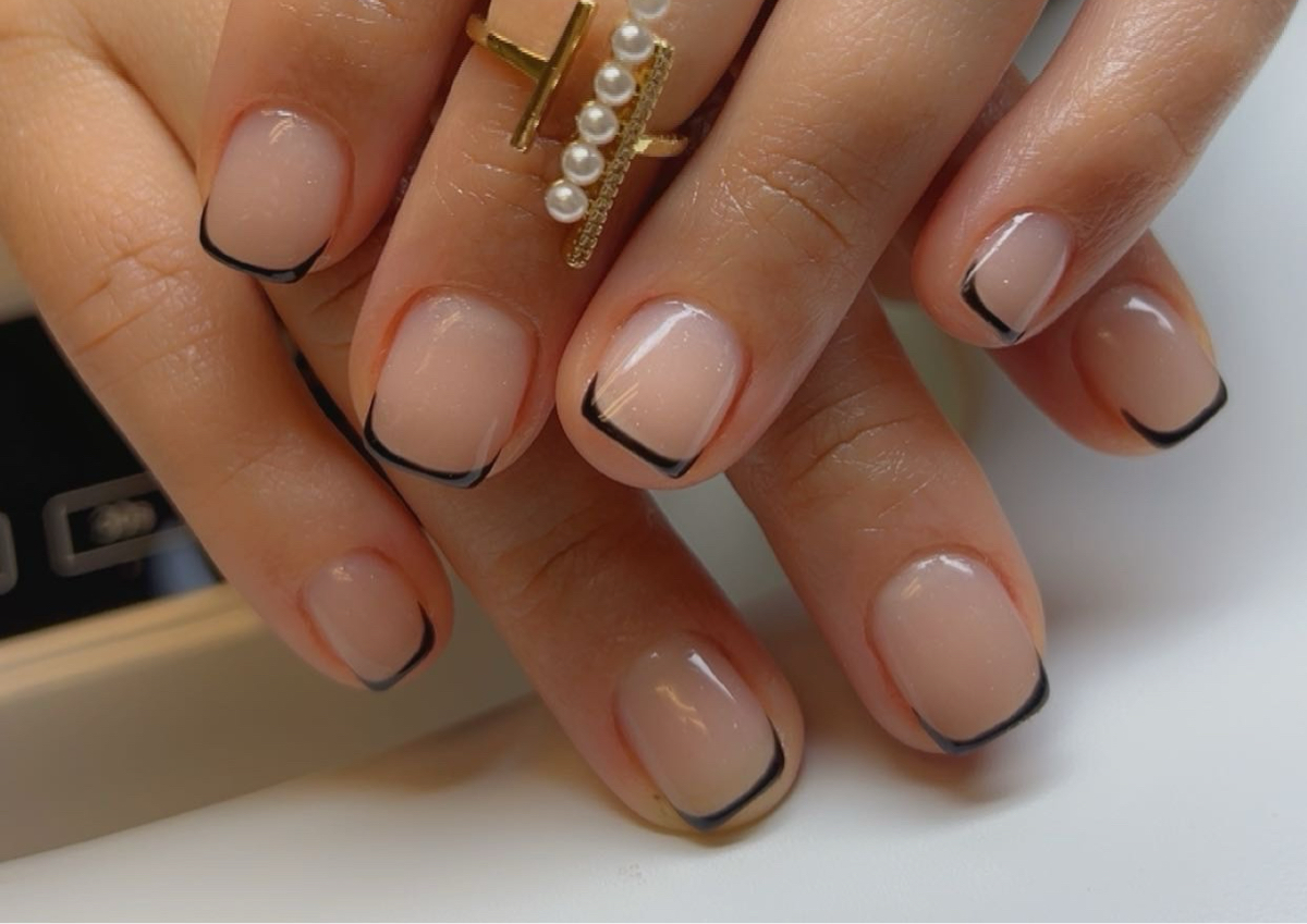 Basic manicure w/ french