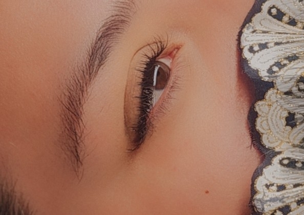 Natural Lash Extension