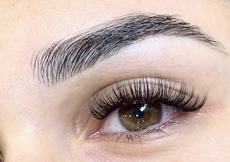 Eyebrows with Thread