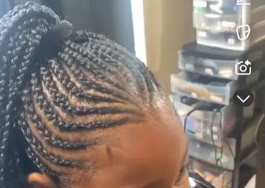 Feed in braid ponytail (long)