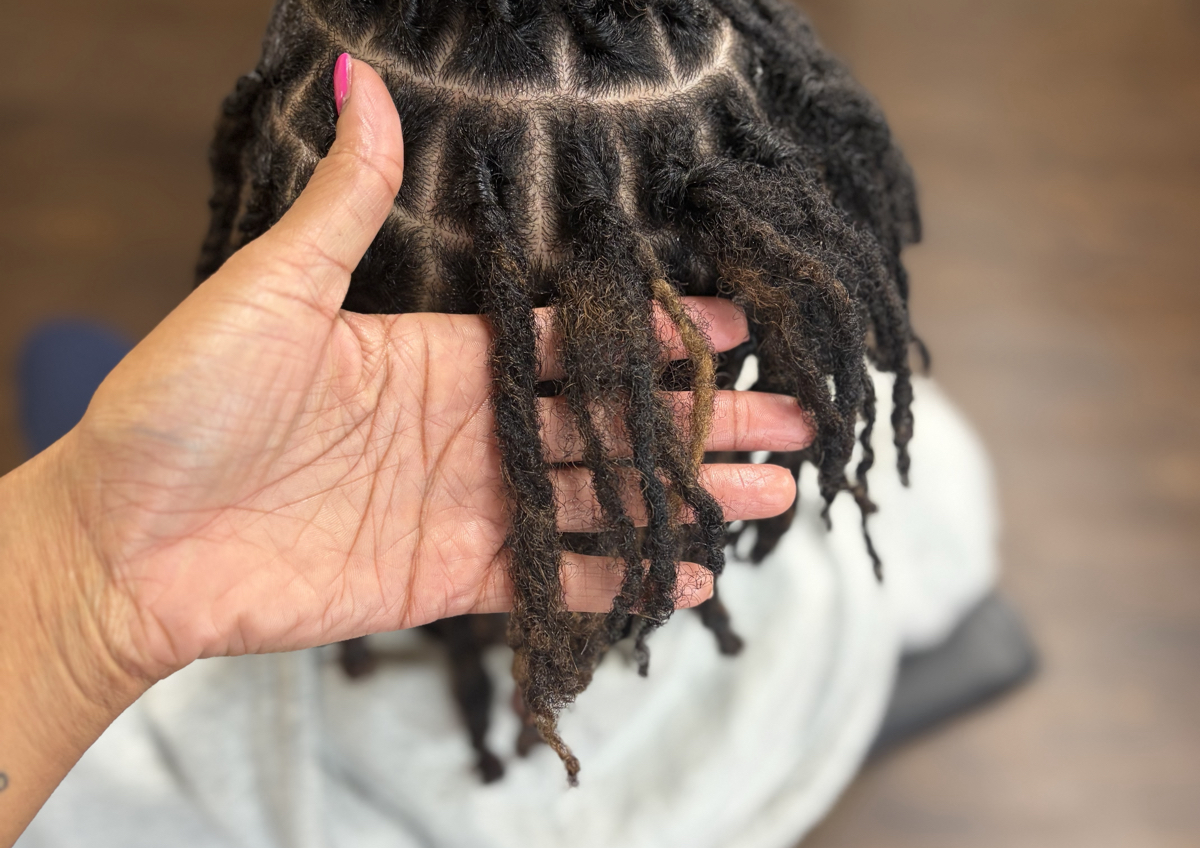 Free Forms into locs