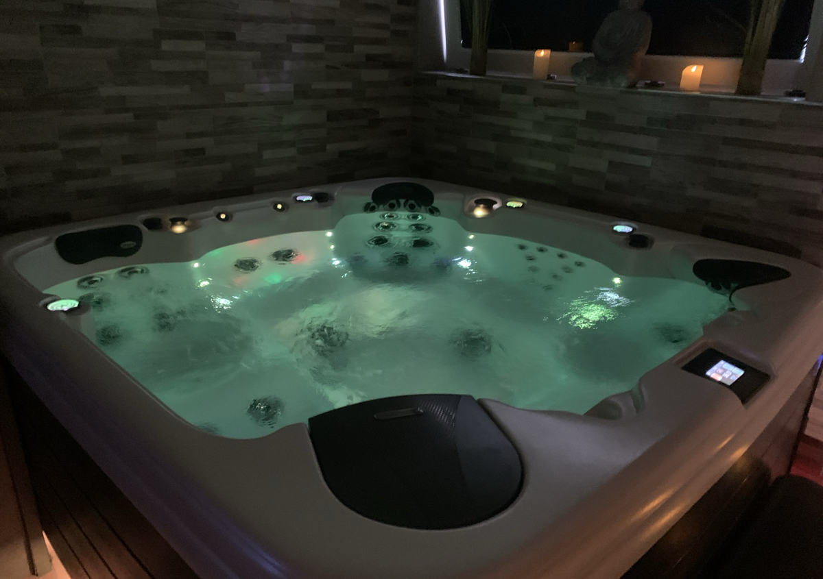 Espace detente 1h soir et week-end pour 5 à 6 personnes 