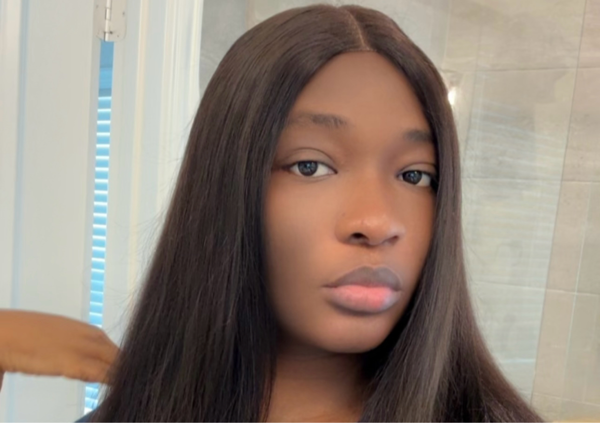 Brushing wigs or natural Hair 