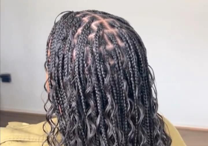 Knotless boho  Medium waist  