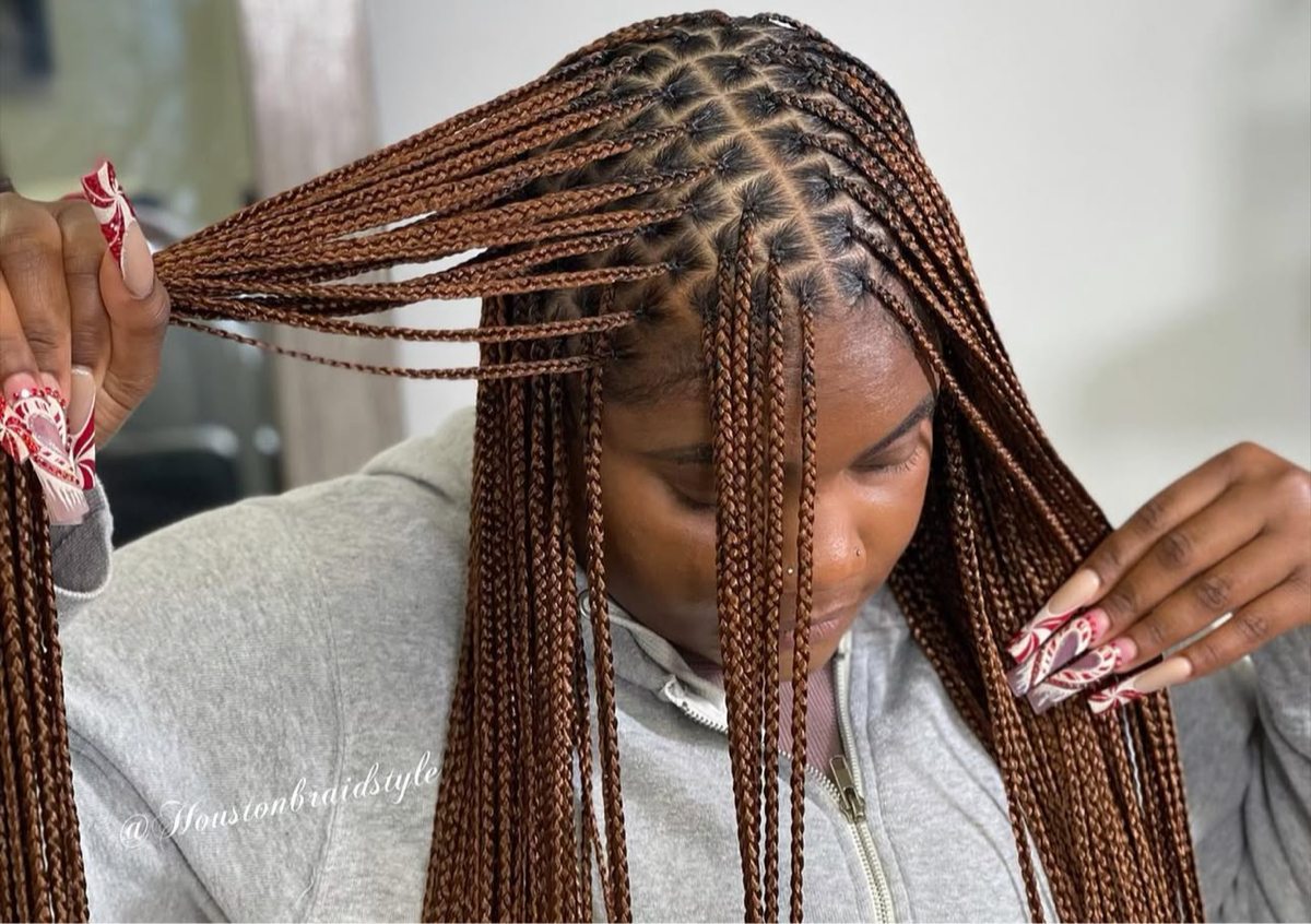 Knotless Small waist