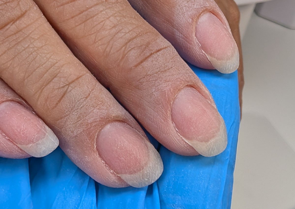Russian manicure (3/3)