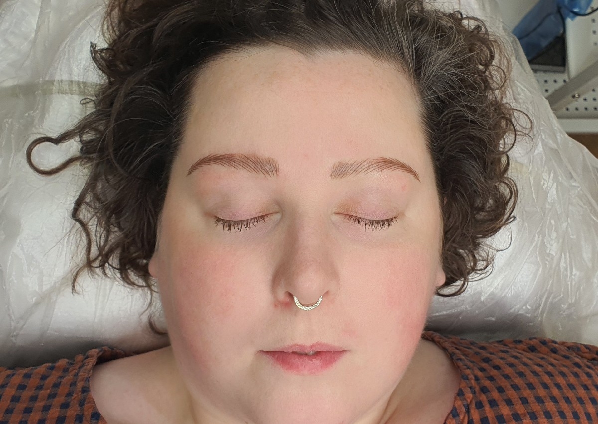 NANO BROWS Consultation