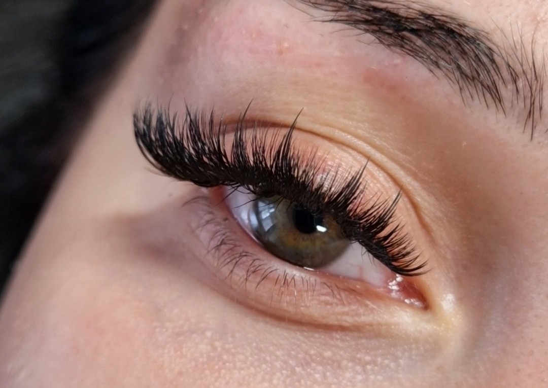 Feather Lashes Full set 