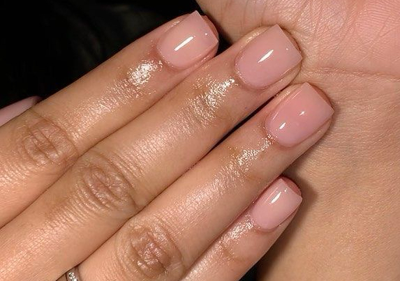 Manicura Rusa con Gel de Goma / Russian Rubberl Gel Manicure 