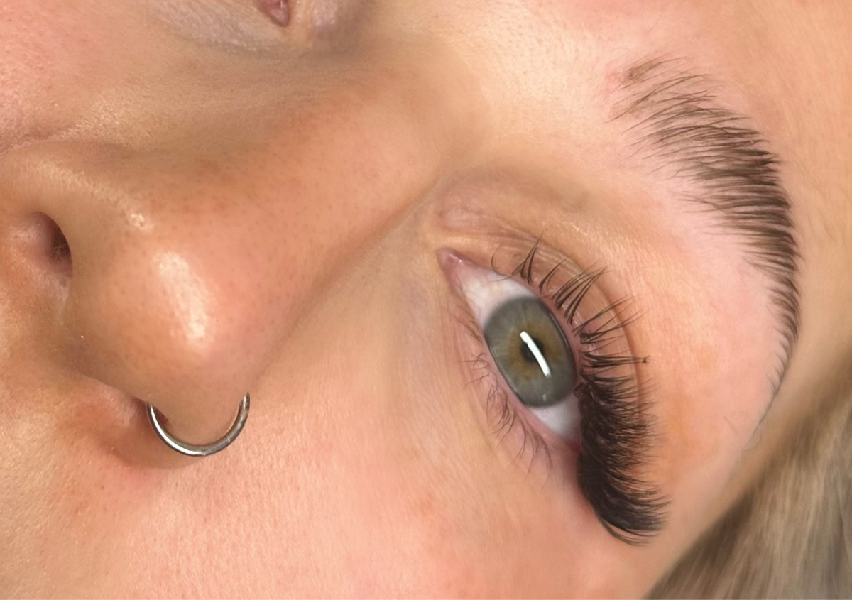 Half lash lift half lash extensions (Black Or Brown)