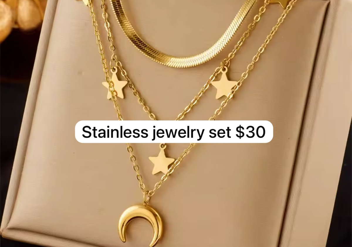 Layered jewelry set