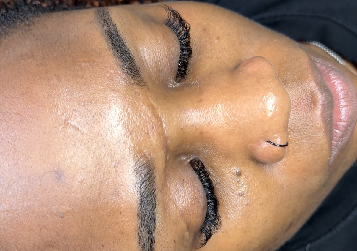 Eyelashes Extensions | Cluster Lashes 
