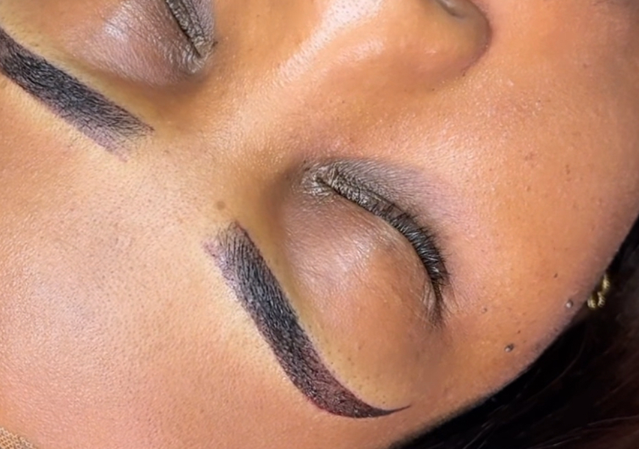 Ombre Brows  (2/2)