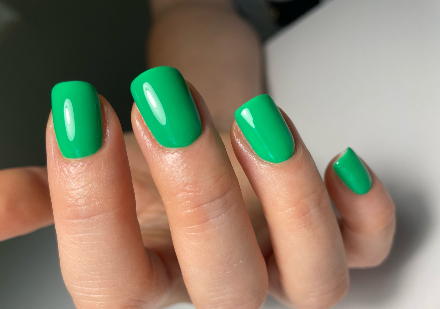 Manicure Hard Gel Overlay + Gel Poish