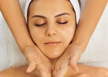 Facial, neck, shoulder massage + Mask