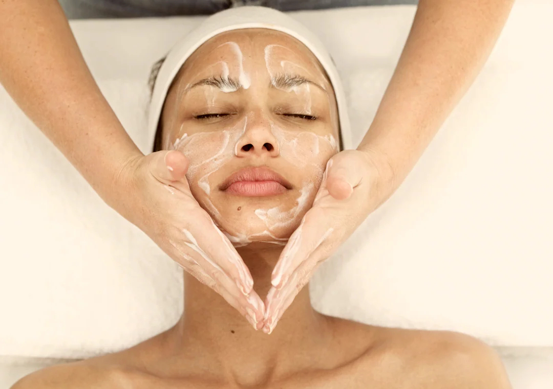 Luxury Facial 