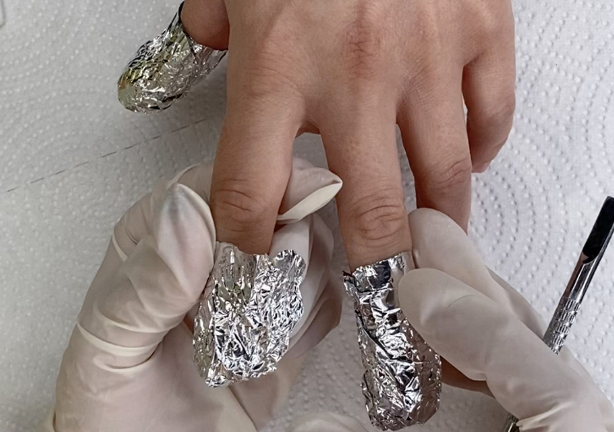 Soak off (gel polish/ builder gel) 