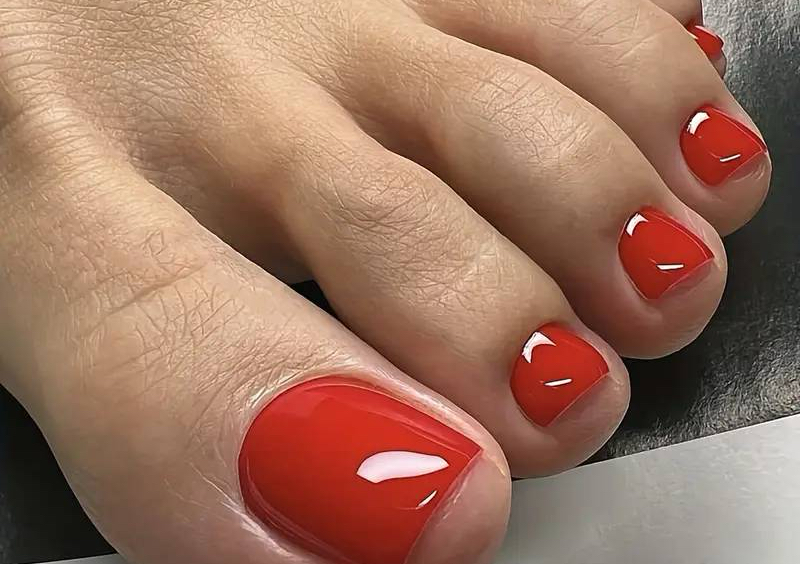 Gel polish (toes) 