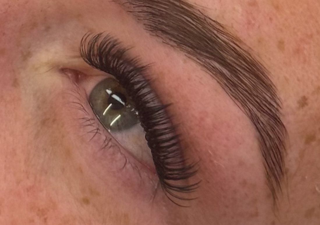 Hybrid lash extensions 