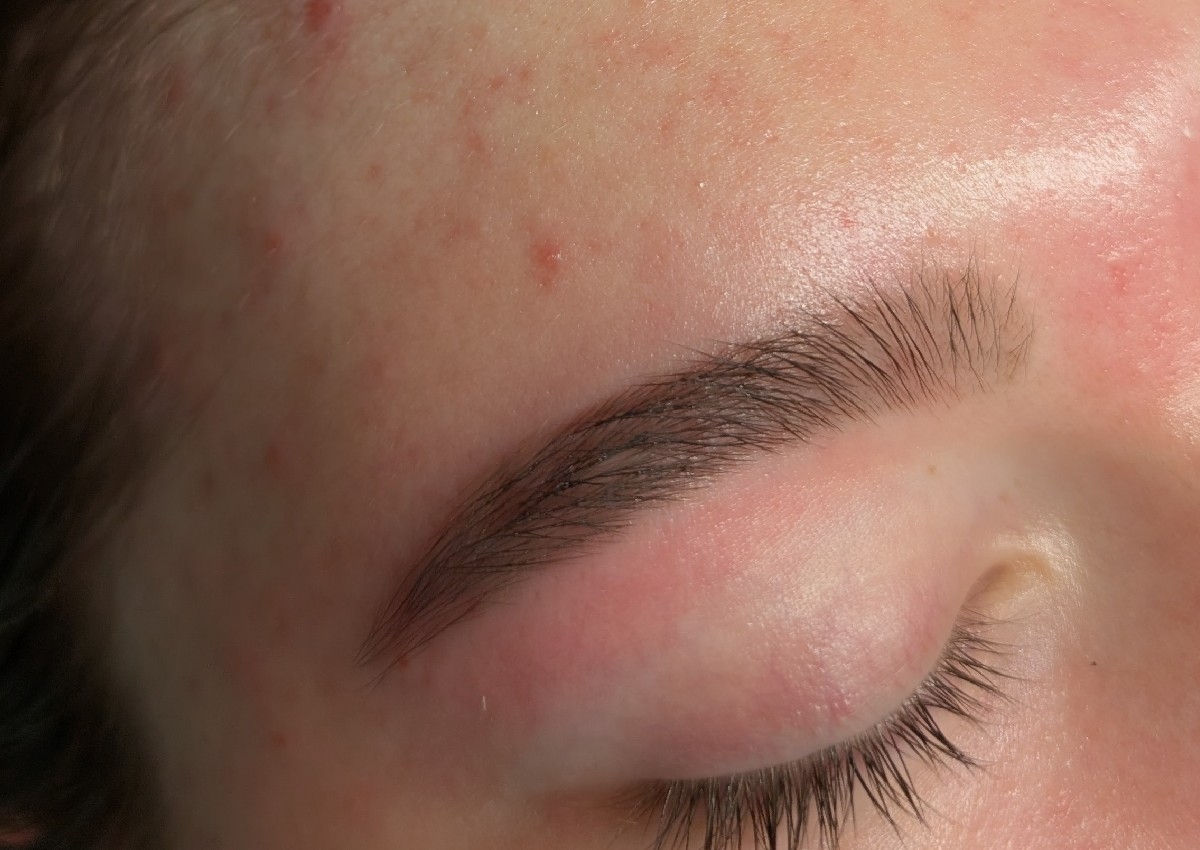 Brow wax & tint
