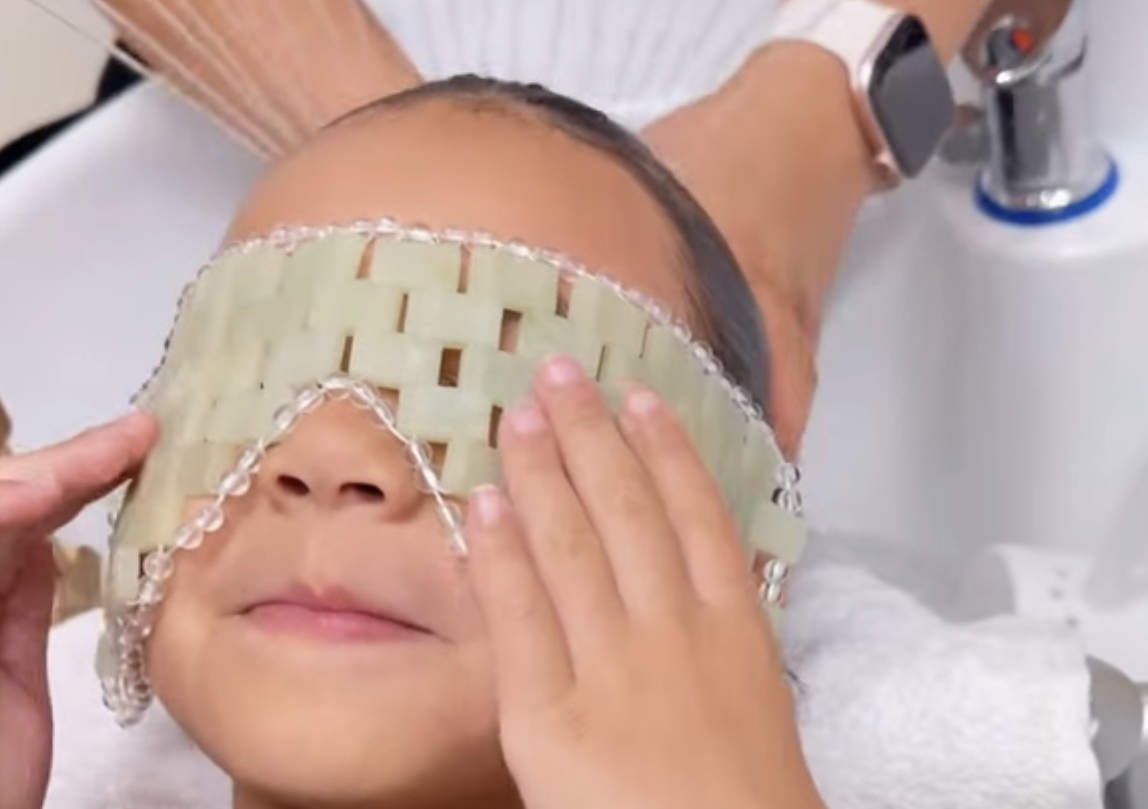 Kids head spa 