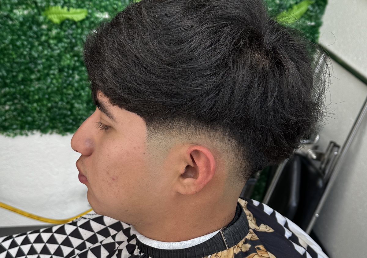Haircut /no beard (Julian) (2/2)