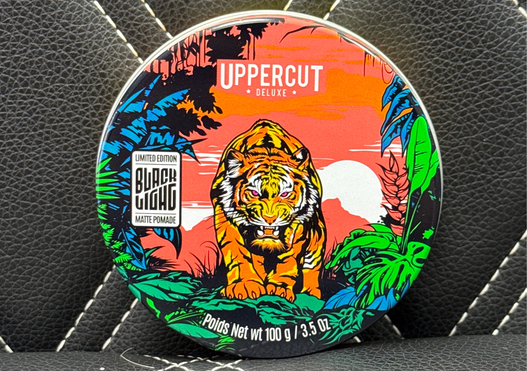 Pomada Uppercut deluxe BLACK LIGHT