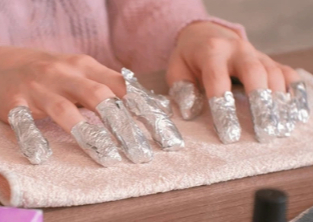 Removal of Acrylic nails